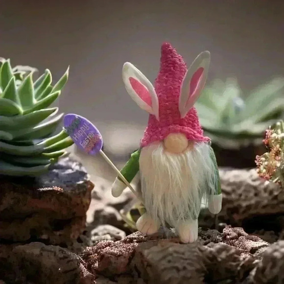 Adorable gnome-themes Easter decor.  Three gnomes and a 9 by 12 garden flag - Picture 4 of 10